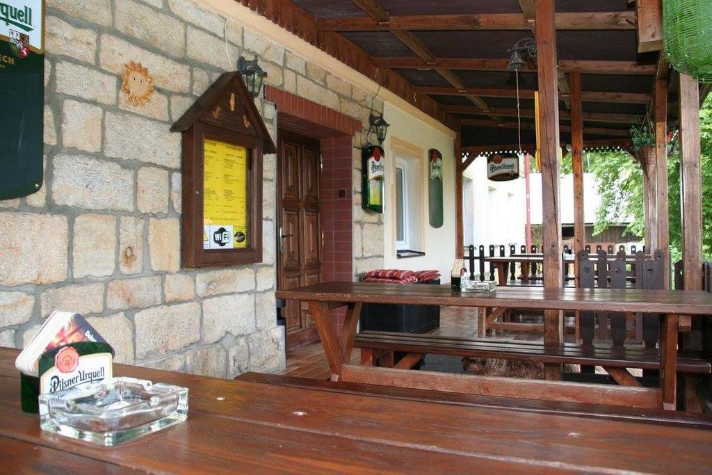 Penzion U Maresu Хренско Экстерьер фото